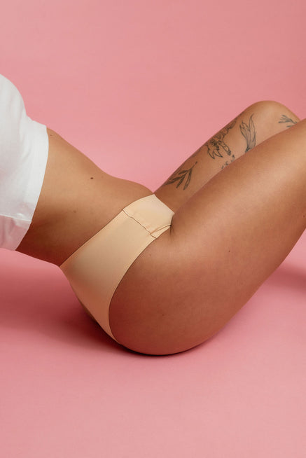 Periodenunterwäsche- Cheeky- Beige- Nylon